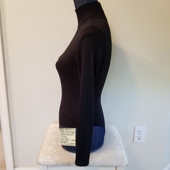 543 Preowned Nordstrom Intimates XS Black Bodysuit - Picture 2 of 13
